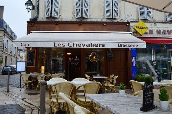 Les Chevalliers
